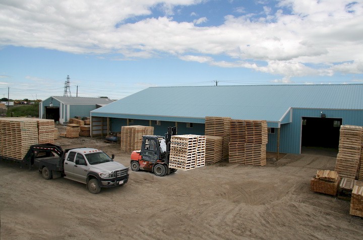 Enter our WEB Site photo of Calgary Pallet operations